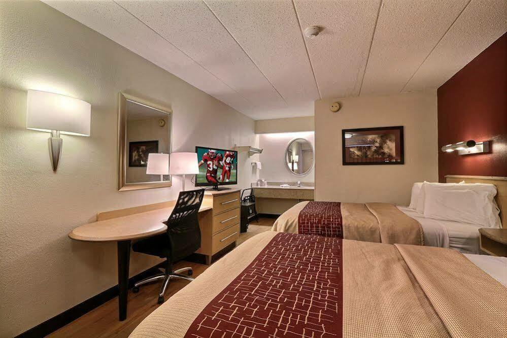 Red Roof Inn Detroit - Plymouth/Canton Esterno foto